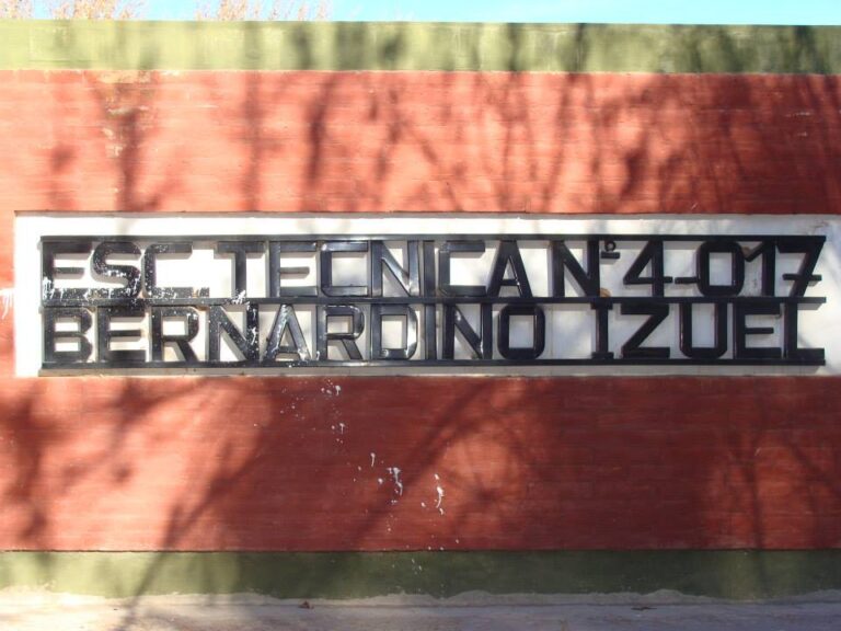 Escuela Técnica Nº 4-017 Bernardino Izuel (Escuela Nº 4017)